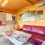 Le Houda Et En Option ニーム
