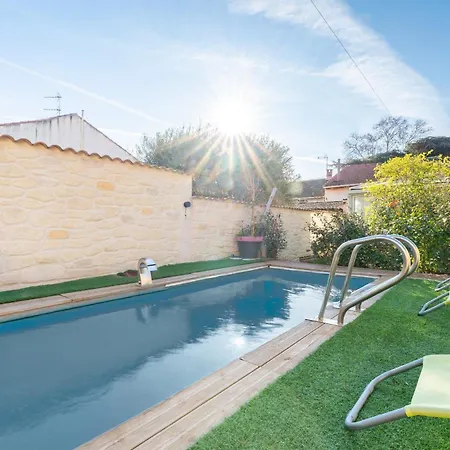 Le Houda Et En Option Tatil Evi Nîmes