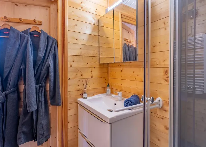 Dom wakacyjny Le Houda Et En Option Nîmes